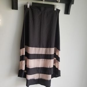 👗 LUNA HIGH LOW SKIRT